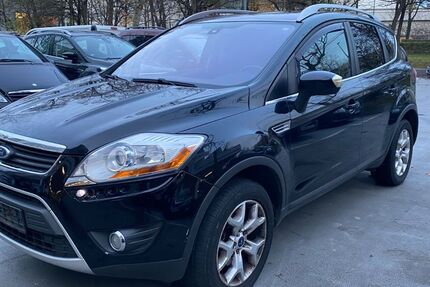 Ford Kuga 180.000 km 3.300 € München 80809