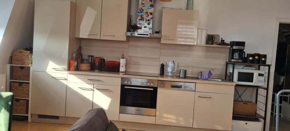 Dachgeschoßwohnung Kumhausen - 3 Zimmer, 79 m&sup2;, 1.100&euro; | Angebot:26398521