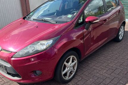 Ford Fiesta 221.973 km 1.600 &euro; Recklinghausen 45661