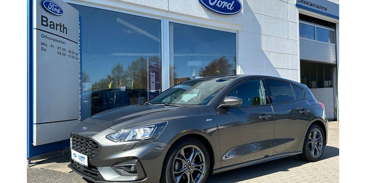 Ford Focus 97.842 km 13.690 &euro; Grimmen 18507