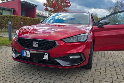 Seat Leon 62.622 km 20.799 € Düsseldorf 40547