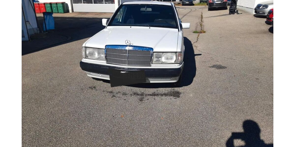 Mercedes-Benz 190 228.634 km 4.200 &euro; Zwiesel 94227