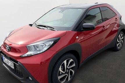 Toyota Aygo (X) 3.500 km 16.480 &euro; Villingen-Schwenningen 78048