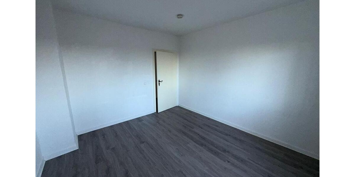 Etagenwohnung Reichenbach im Vogtland - 2 Zimmer, 45 m&sup2;, 190&euro; | Angebot:26678318