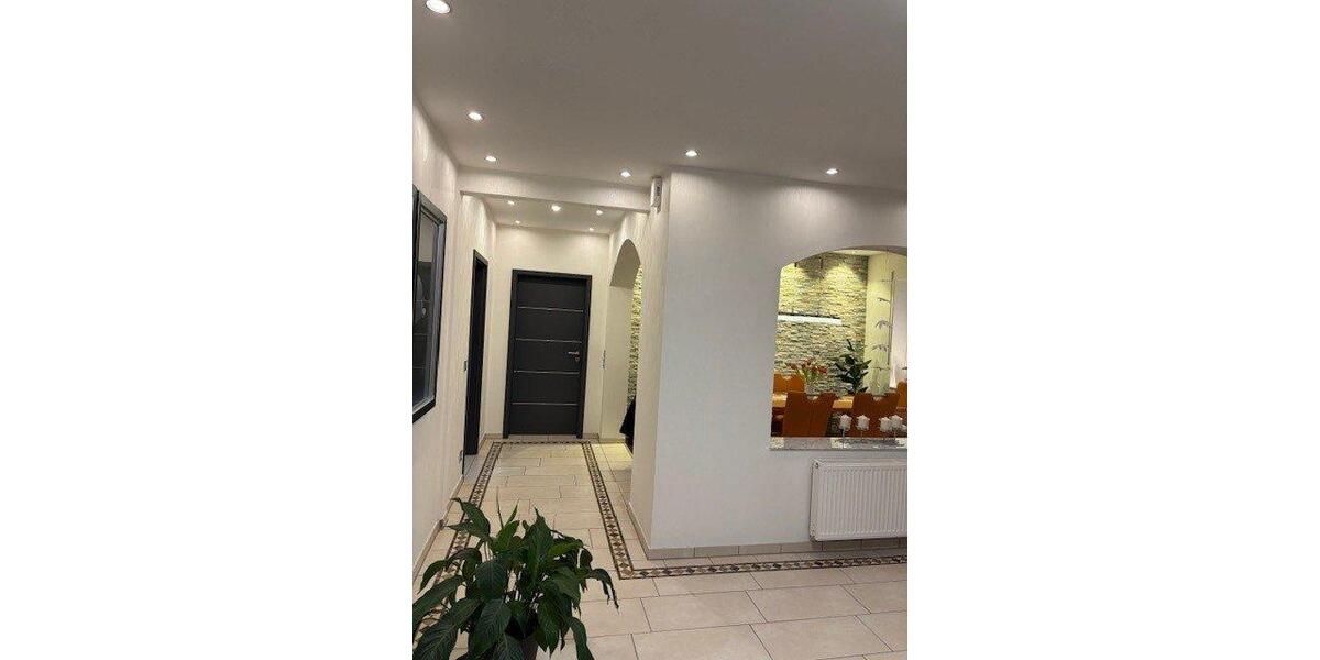 Einfamilienhaus Nienburg (Weser) - 11 Zimmer, 287 m&sup2;, 497.500&euro; | Angebot:26313769