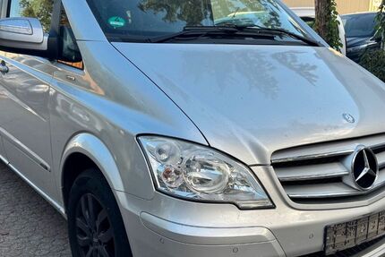 Mercedes-Benz Viano 120.000 km 16.900 &euro; FREIBURG IM BREISGAU 79111