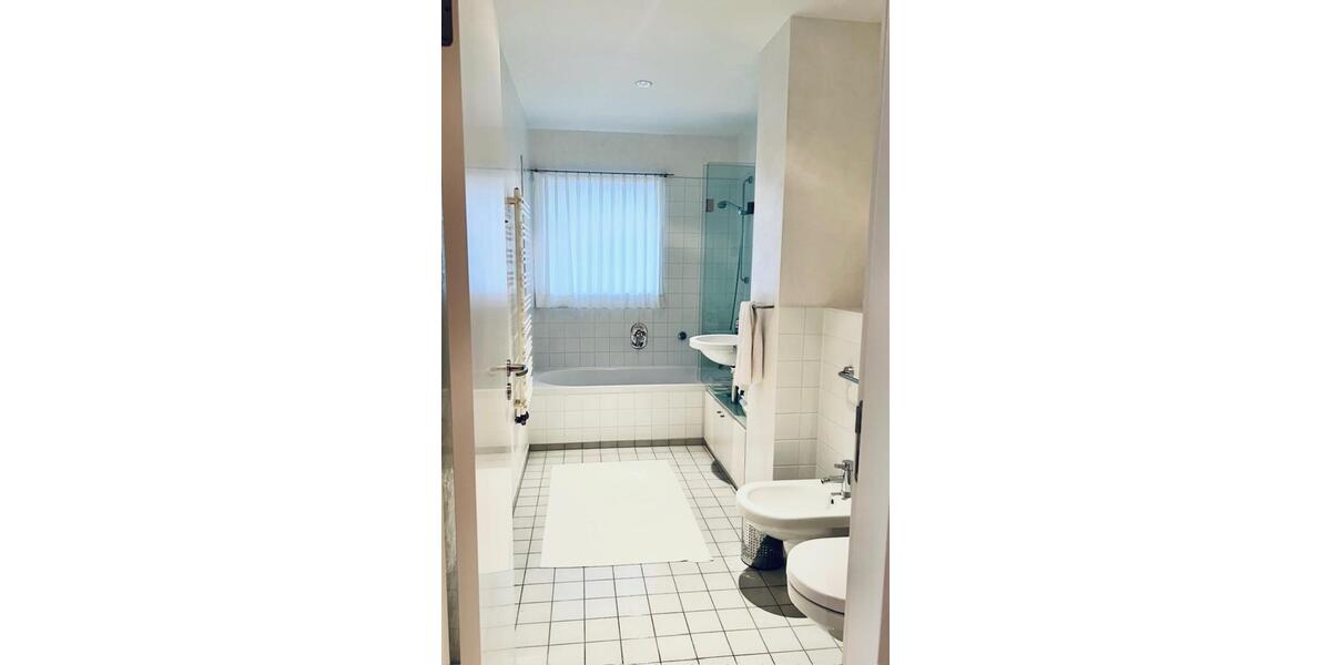 Erdgeschoßwohnung Lübbecke - 4 Zimmer, 105 m&sup2;, 980&euro; | Angebot:25591828