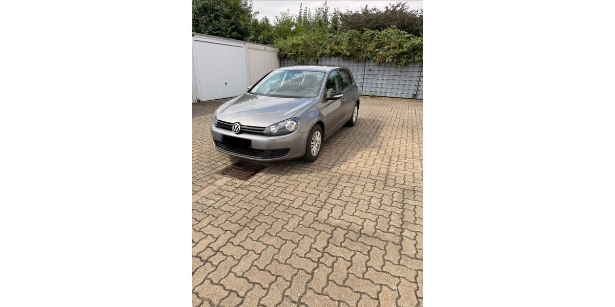 VW Golf 85.600 km 5.650 &euro; Salzgitter 38226