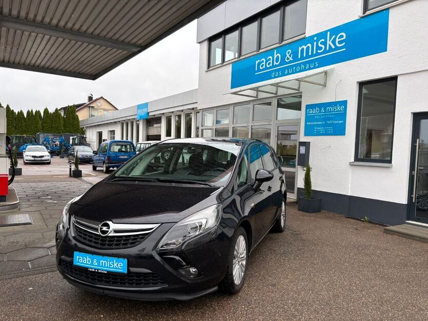 Opel Zafira 134.000 km 8.990 € Essingen 73457