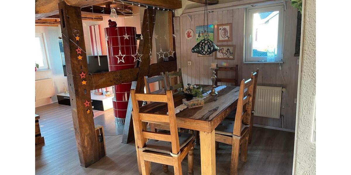 Einfamilienhaus Gladenbach - 4 Zimmer, 100 m&sup2;, 190.000&euro; | Angebot:27096689
