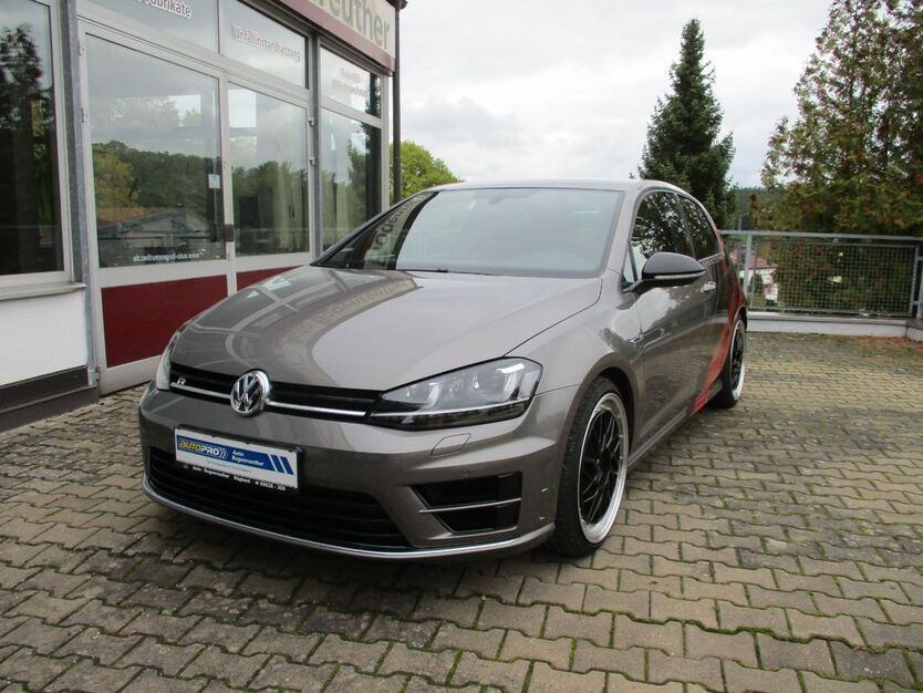 VW Golf 73.500 km 24.700 € Rügland 91622