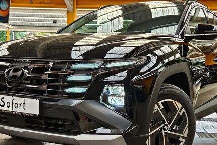 Hyundai TUCSON 8.000 km 32.890 € Wallhöfen bei Bremen 27729