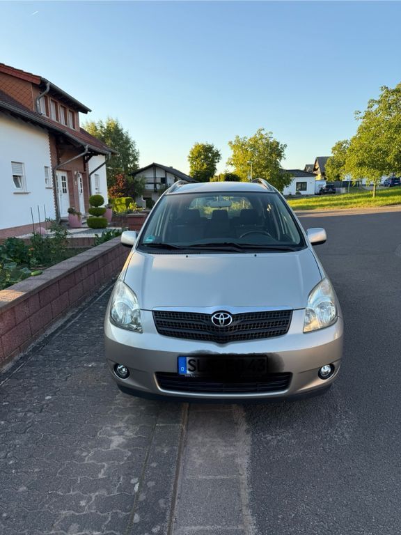 Corolla Verso