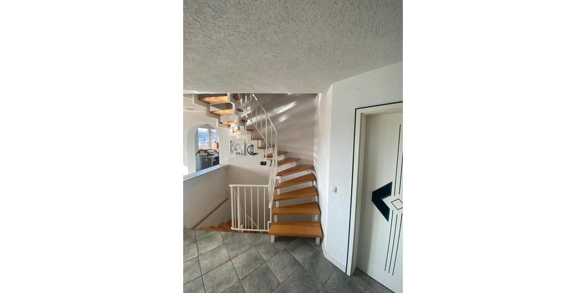 Einfamilienhaus Schmalkalden - 9 Zimmer, 137 m&sup2;, 324.000&euro; | Angebot:26934364