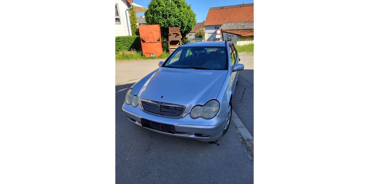 Mercedes-Benz C 220 217.684 km 1.250 &euro; Inneringen 72513
