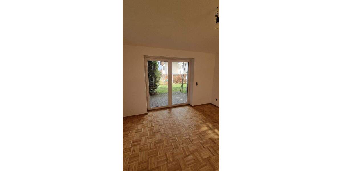 Etagenwohnung Schlüchtern - 2 Zimmer, 83 m&sup2;, 690&euro; | Angebot:25374776