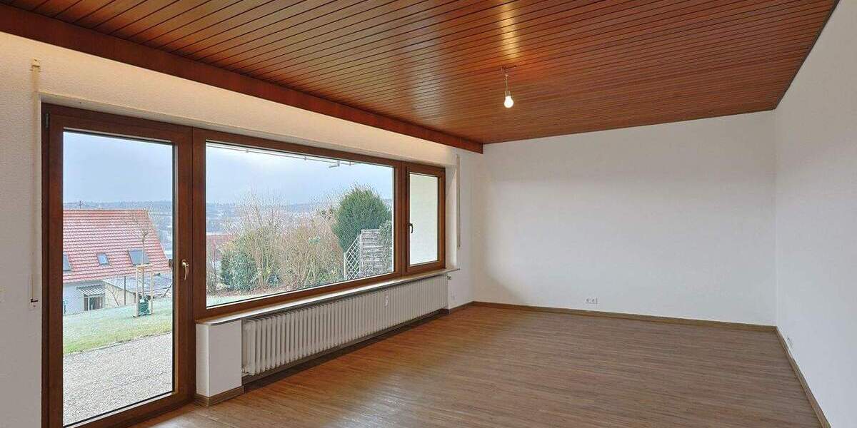 Etagenwohnung Weissach - 3 Zimmer, 95 m&sup2;, 1.100&euro; | Angebot:25468289