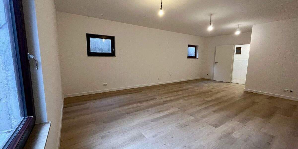 Etagenwohnung Bermatingen - 2 Zimmer, 82 m&sup2;, 1.020&euro; | Angebot:24531293