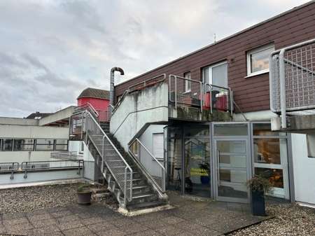 Wohnung zum Kaufen in Völklingen 130.000 € 118 m²