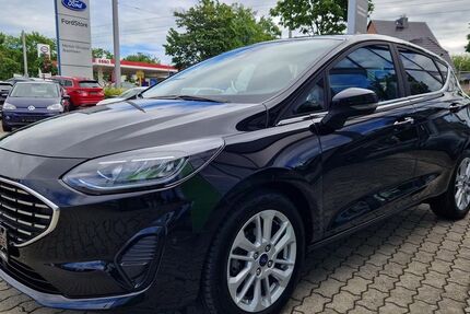 Ford Fiesta 55.560 km 15.480 &euro; Radebeul 01445