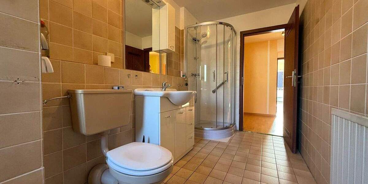 Reihenmittelhaus Mannheim Rheinau - 4 Zimmer, 122 m&sup2;, 365.000&euro; | Angebot:25730924