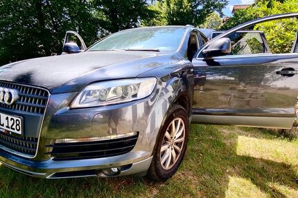 Audi Q7 263.200 km 11.000 &euro; Nandlstadt 85405