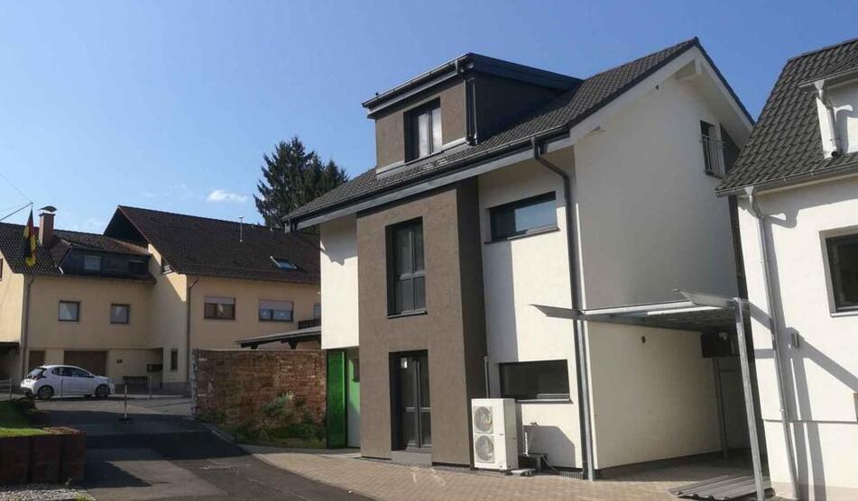 EFH, A+ Energiesparhaus, Erstbezug, Familienglück mit Garten zimmer