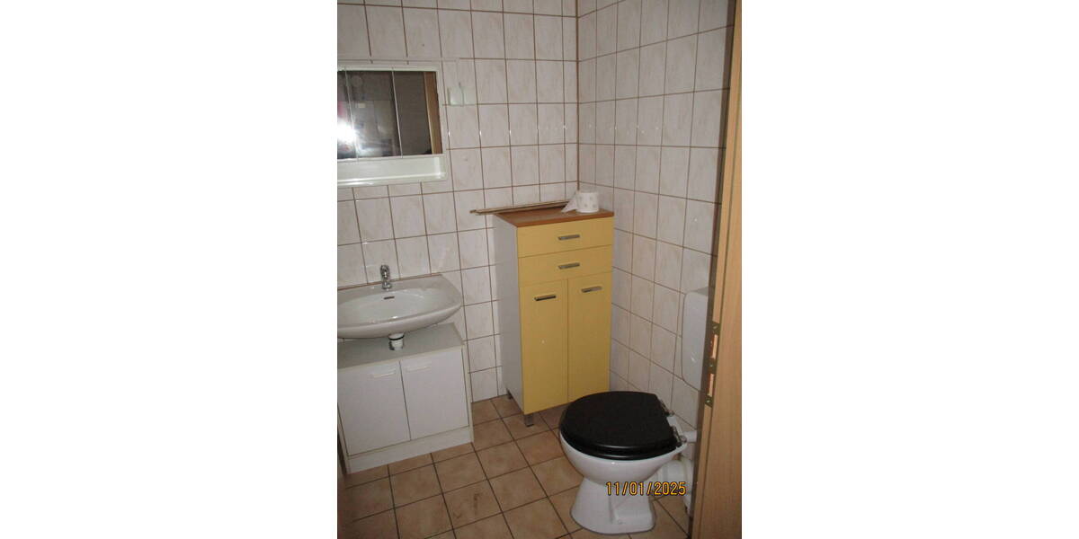 Einfamilienhaus Mellrichstadt - 4 Zimmer, 70 m&sup2;, 65.000&euro; | Angebot:25676837