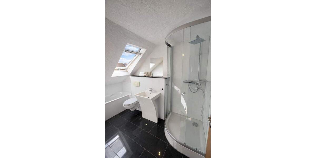 Mehrfamilienhaus, Wohnhaus Kenn - 5 Zimmer, 147 m&sup2;, 249.000&euro; | Angebot:26908914