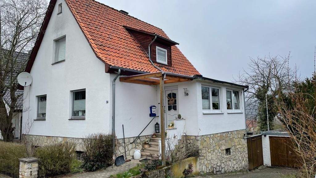 Gemütliches Einfamilienhaus mit großem Grundstück in bevorzugter und ruhiger Wohnlage 3 zimmer