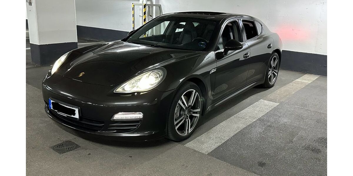 Porsche Panamera 184.000 km 28.500 &euro; Augsburg 86154
