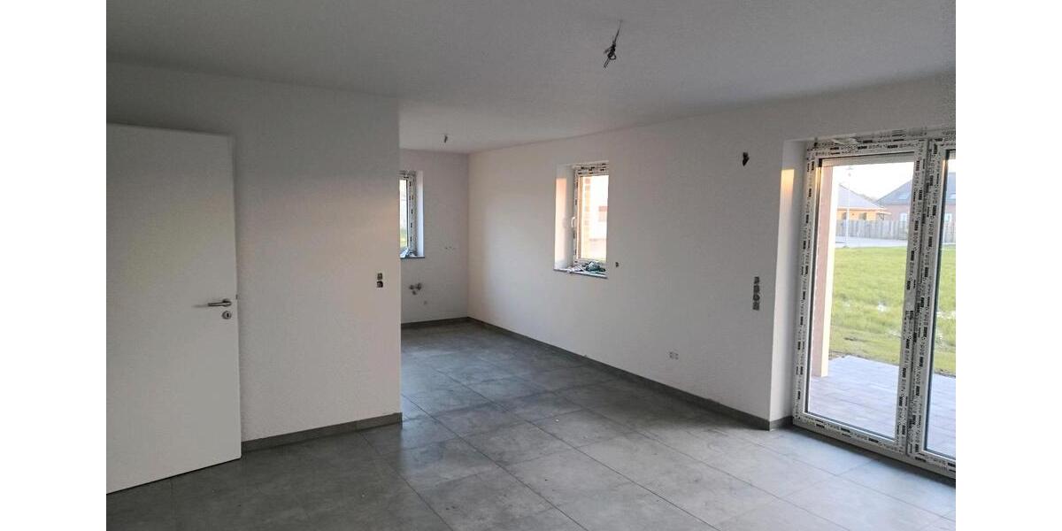 Erdgeschoßwohnung Hage - 2 Zimmer, 70 m&sup2;, 850&euro; | Angebot:25208971