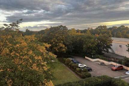 Herrenbach-Spickel: gut geschnittene 3 Zimmer-Wohnung mit Fernblick in guter Lage. Provisionsfrei! 3 zimmer