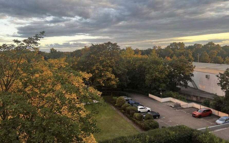 Herrenbach-Spickel: gut geschnittene 3 Zimmer-Wohnung mit Fernblick in guter Lage. Provisionsfrei! 3 zimmer