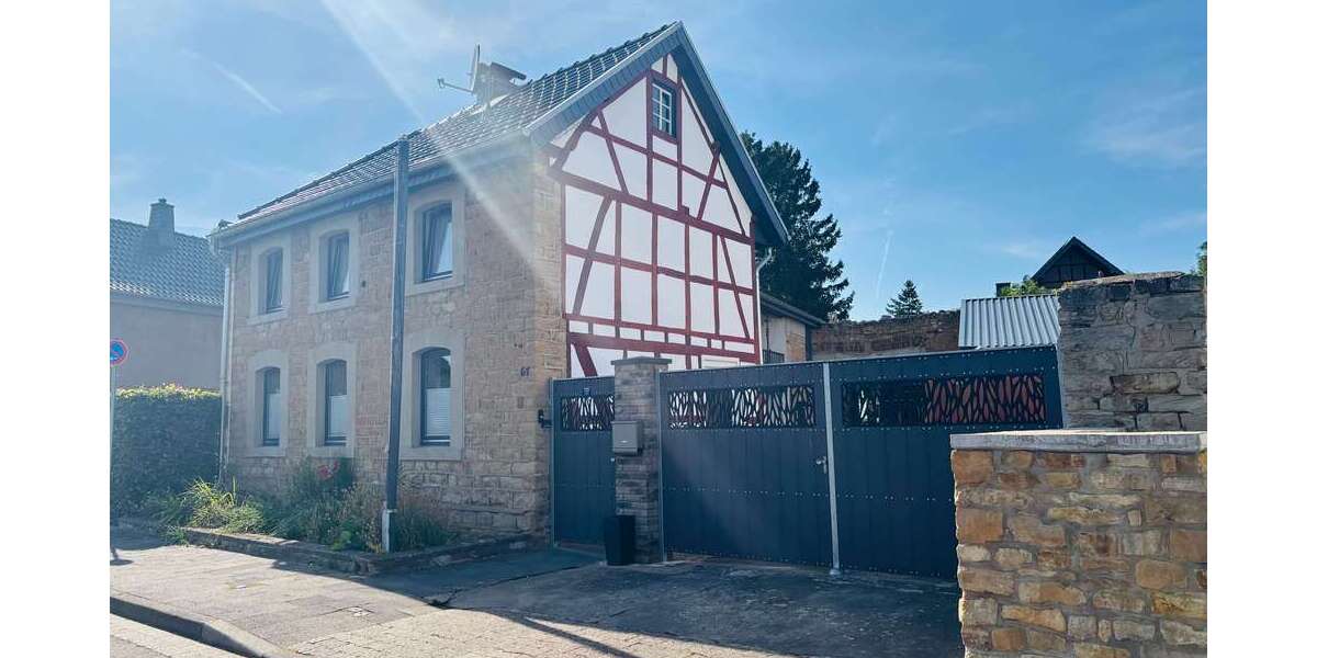 Haus zum Kaufen in Nideggen WOLLERSHEIM 259.000 € 130 m² 4 zimmer