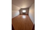 Dachgeschoßwohnung Baumholder - 3 Zimmer, 96 m&sup2;, 700&euro; | Angebot:25379185