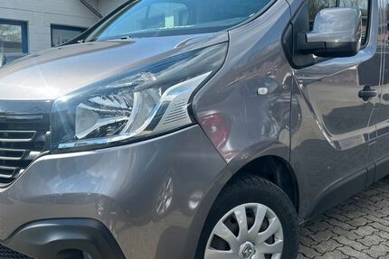 Renault Trafic 90.000 km 19.949 &euro; Gummersbach (Zwischen Toom Markt und ATU) 51645