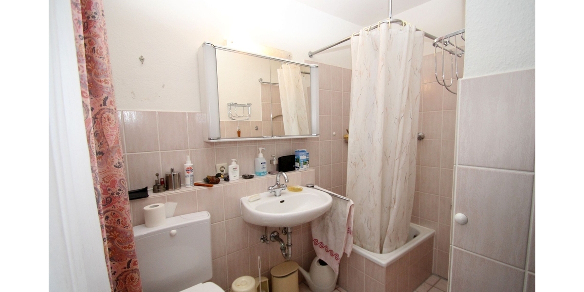 Mit 3D: Attraktives Reihenmittelhaus mit Garten und Carport – ideal für Familien - Reihenmittelhaus Meckenheim | Angebot:25269336