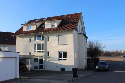 Sehr schöne DG-Galerie Wohnung mit herrlicher Aussicht 3 zimmer