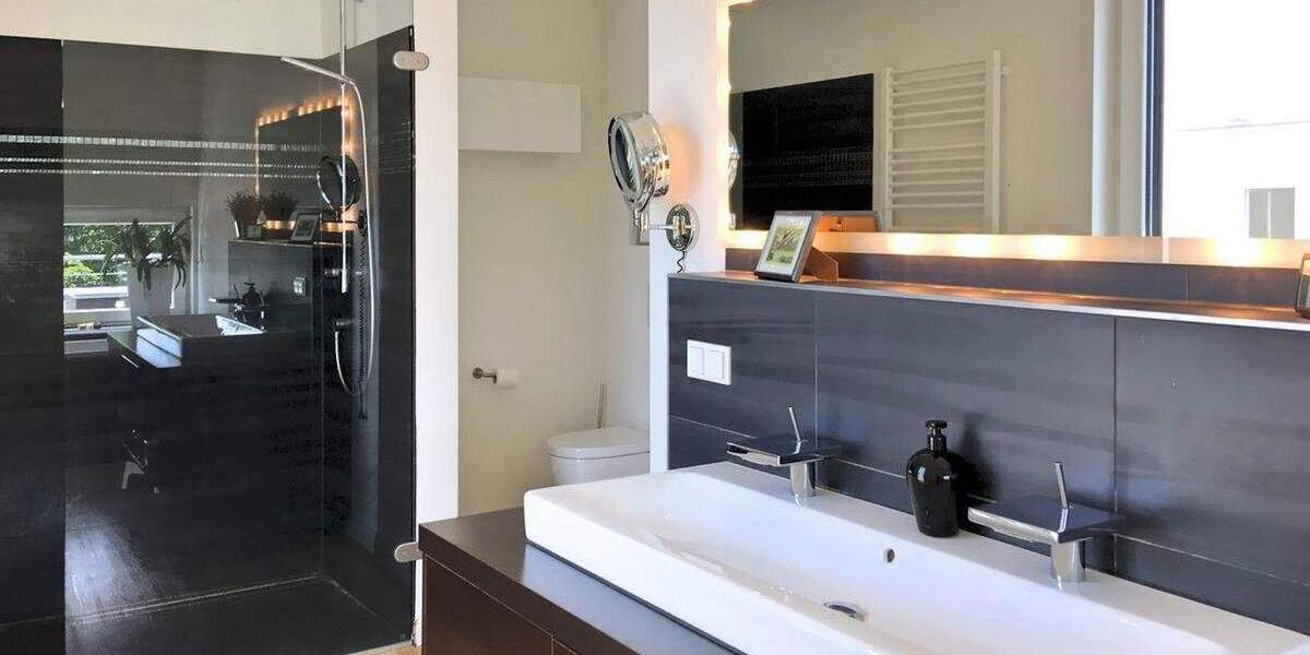 Repräsentatives Einfamilienhaus in exklusiver Lage von Potsdam-Bornstedt 5 zimmer