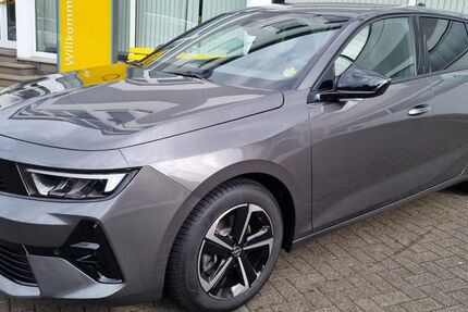 Opel Astra 11.000 km 24.495 € Pelm 54570