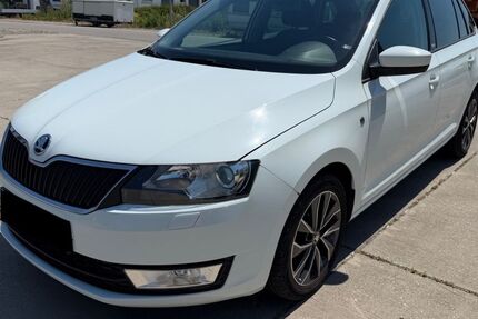 Skoda Rapid 212.800 km 3.950 &euro; Fürstenfedbruck 82256