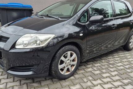 Toyota Auris 206.000 km 2.650 &euro; Kürten 51515