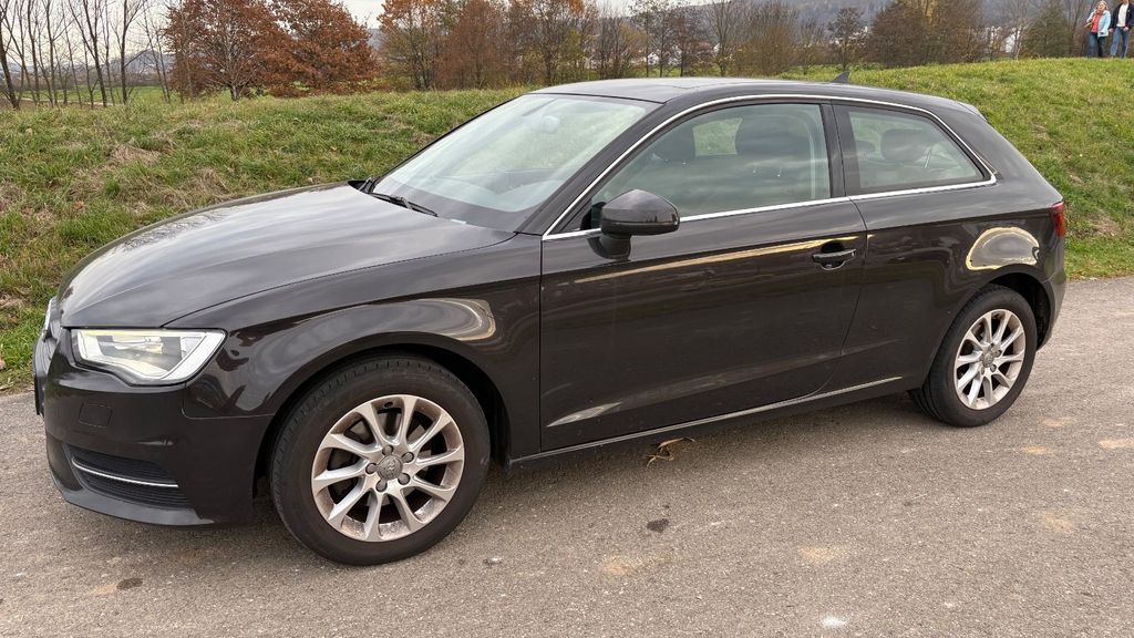 Audi A3 182.000 km 7.490 &euro; Winterbach 73650