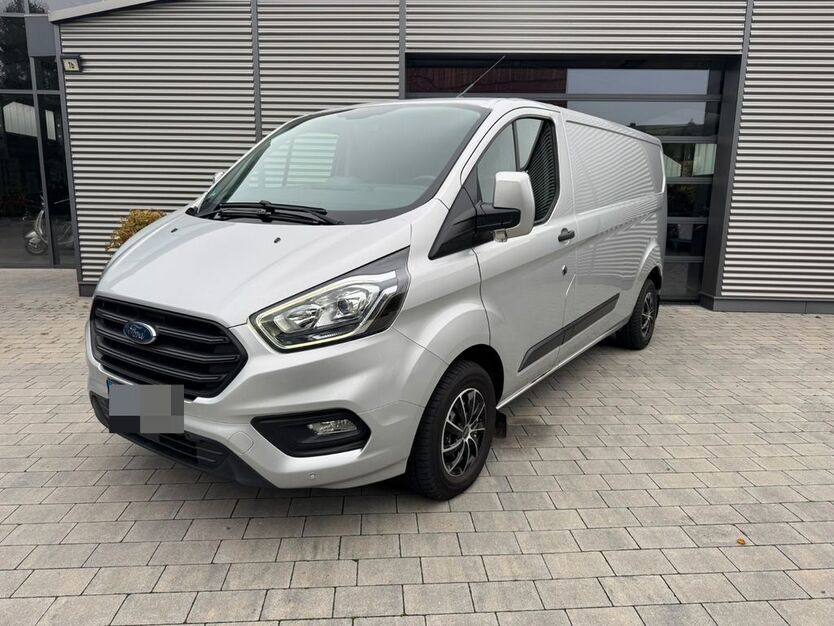 Ford Transit Custom 179.071 km 15.500 € Postbauer-Heng 92353