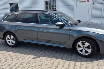 Skoda Superb 218.500 km 17.470 &euro; Alteglofsheim 93087