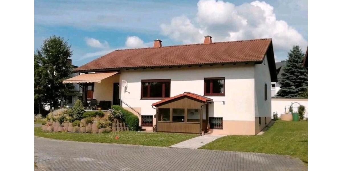 Einfamilienhaus Thiersheim - 5 Zimmer, 250 m&sup2;, 450.000&euro; | Angebot:26975753