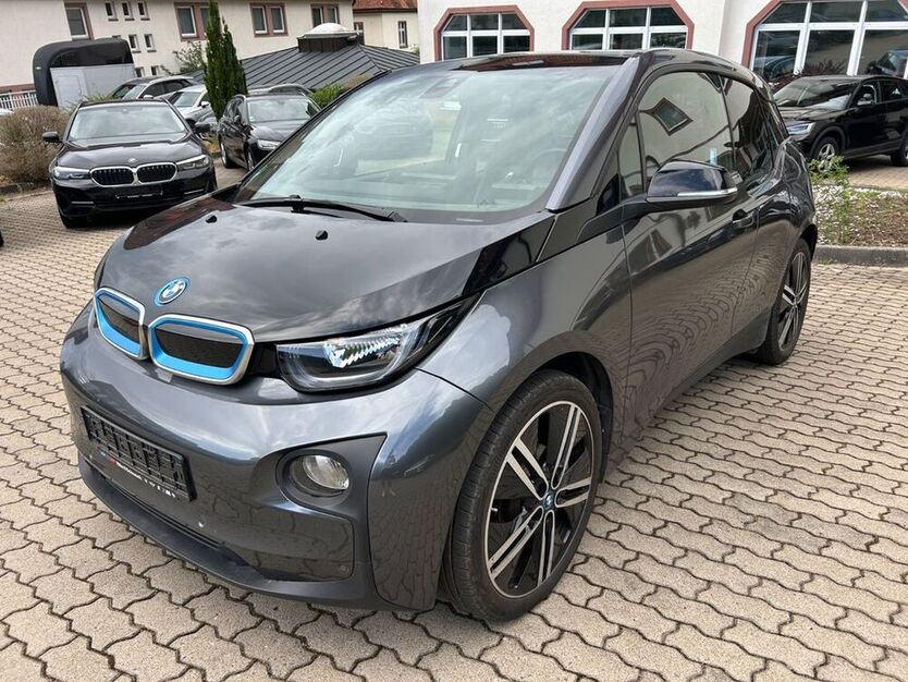i3