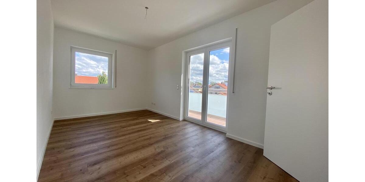 Etagenwohnung Freilassing - 3 Zimmer, 84 m&sup2;, 1.210&euro; | Angebot:26251924