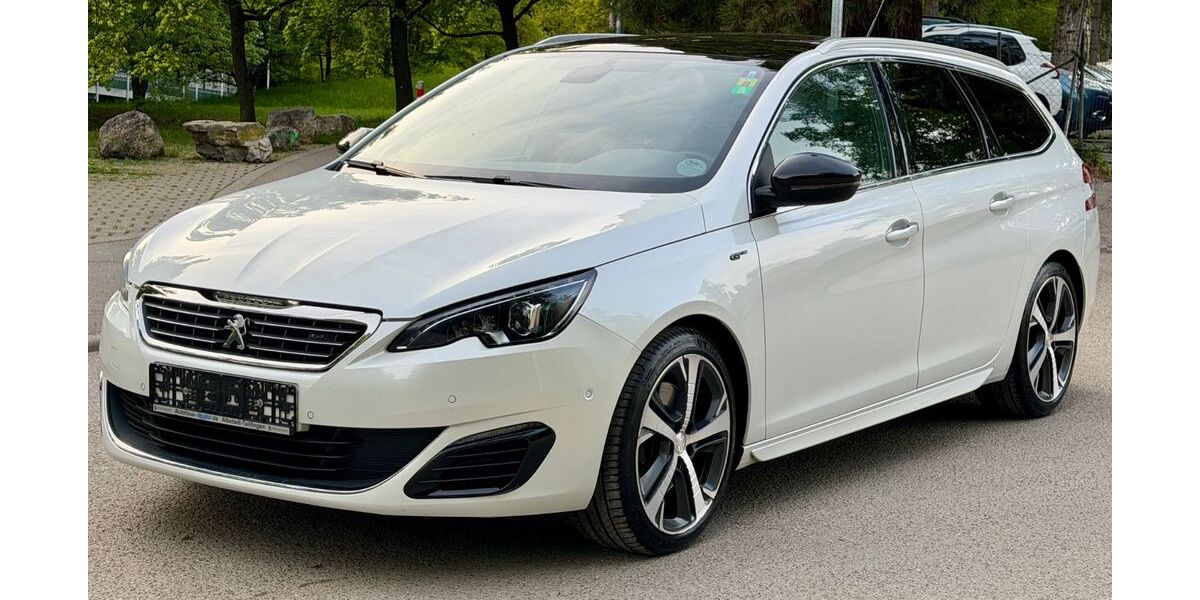 Peugeot 308 115.000 km 9.989 &euro; Stuttgart 70469